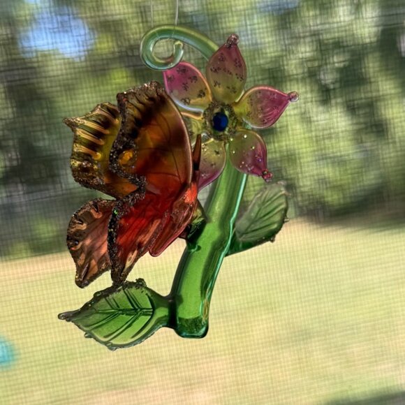 Vintage Ashton Drake Heirloom Butterfly Sunlight and Shadows Glass Ornament - Picture 16 of 16